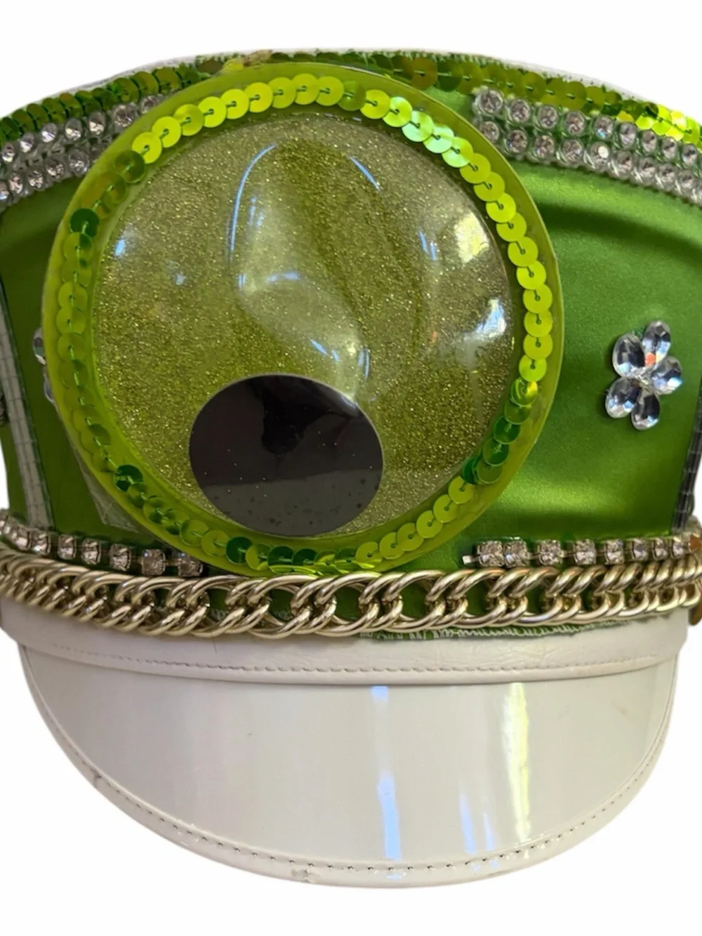 Cute avant-garde Halloween 🎃 accessory.